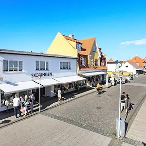 4 Person In Skagen